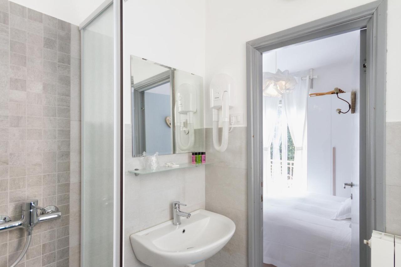 Hotel Spot Varazze Eksteriør billede